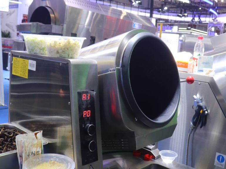 从校园社区到餐饮后厨，智能烹饪重构行业格局